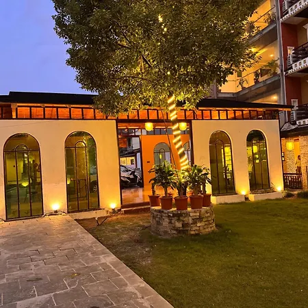 Bodhi Suites Boutique Hotel And Spa-2